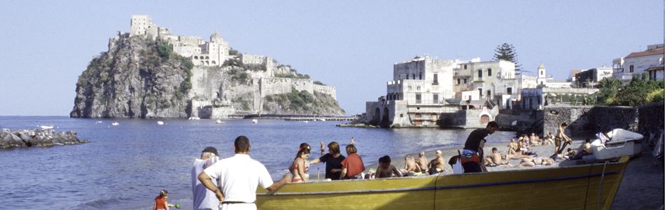 Ischia. Blick auf den Burg Aragonese