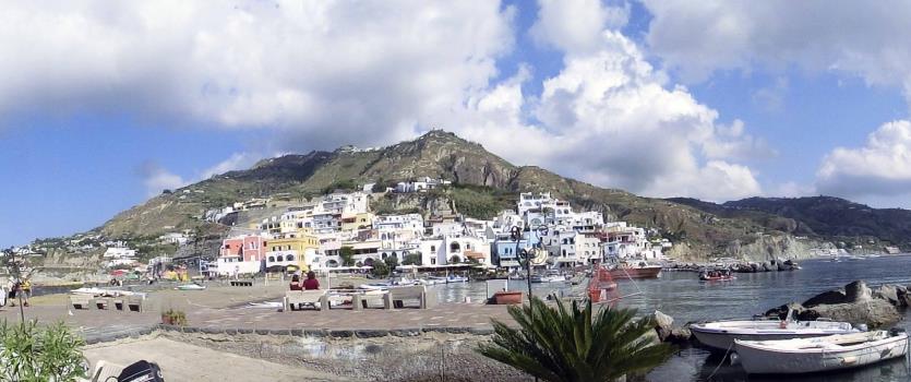 Ischia. St'Angelo Panoramabild